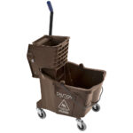 Carlisle 35 Quart Bucket & Wringer